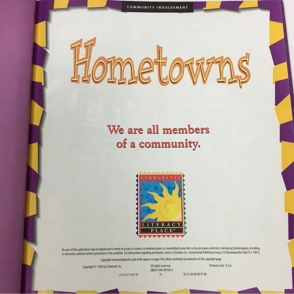 VINTAGE 1996 Book Hometowns Scholastic Classroom Homeschooling Reading School